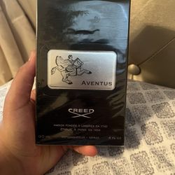 Creed Aventus 