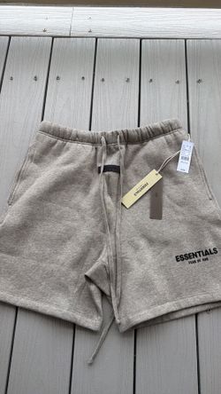 ESSENTIALS SHORTS