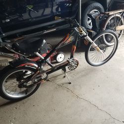 Schwinn Stingray Chopper 
