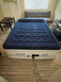 Cama inflable ala venta nueva nunca usada