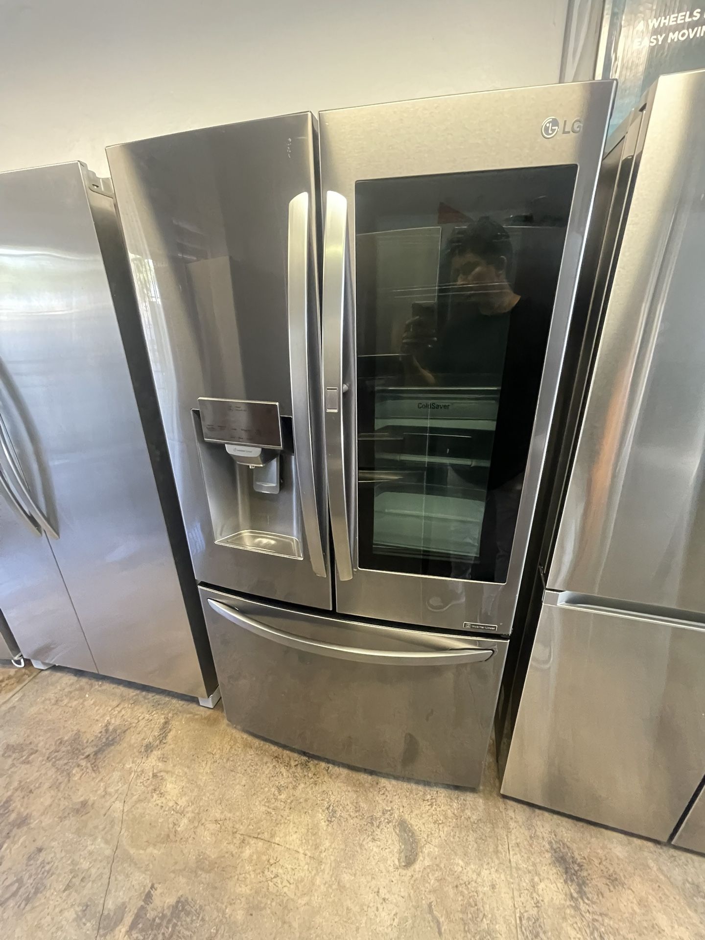 Refrigerator instanview