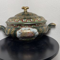 Vintage Chinese Tureen-Antique Asian Vase($65 )
