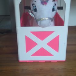 Stable Buddies Pony With House