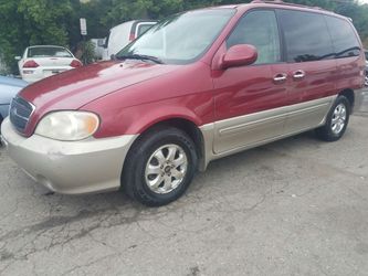 2005 kia sedona family van 185k miles very reliable