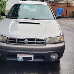 1999 Subaru Legacy Outback AWD  For Parts