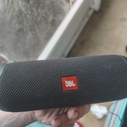 JBL Flip 5