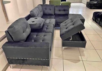 NEW Black Reversible Fabric Sectional with Drop-down Cupholder Ottoman Finance available
