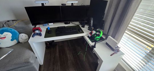 White Ikea Desk w/ Pullout Side Table