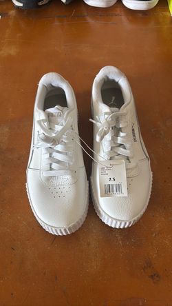 Puma Carina Women's Sneakers Size 7.5
