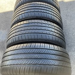 225/45/R18 MICHELIN