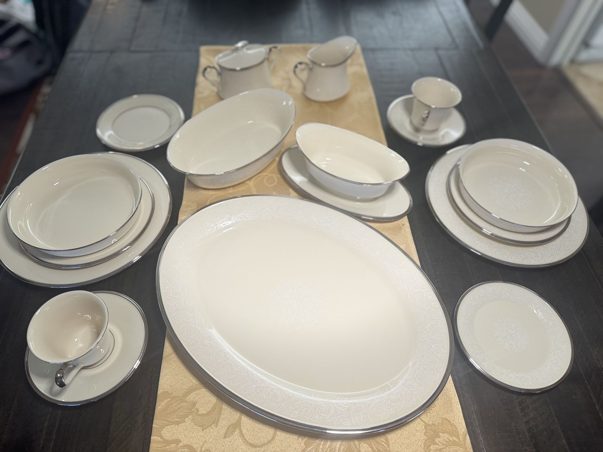 Lenox Moonspun and Solitaire China Set