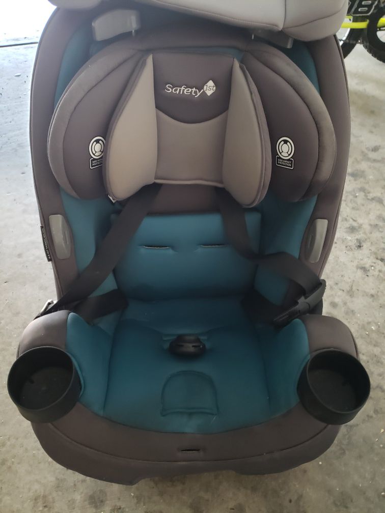 Safety 1st child car seat