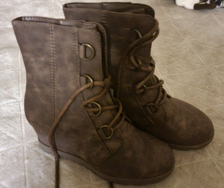 Boots 
