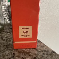 Tom Ford Bitter Peach Perfume 