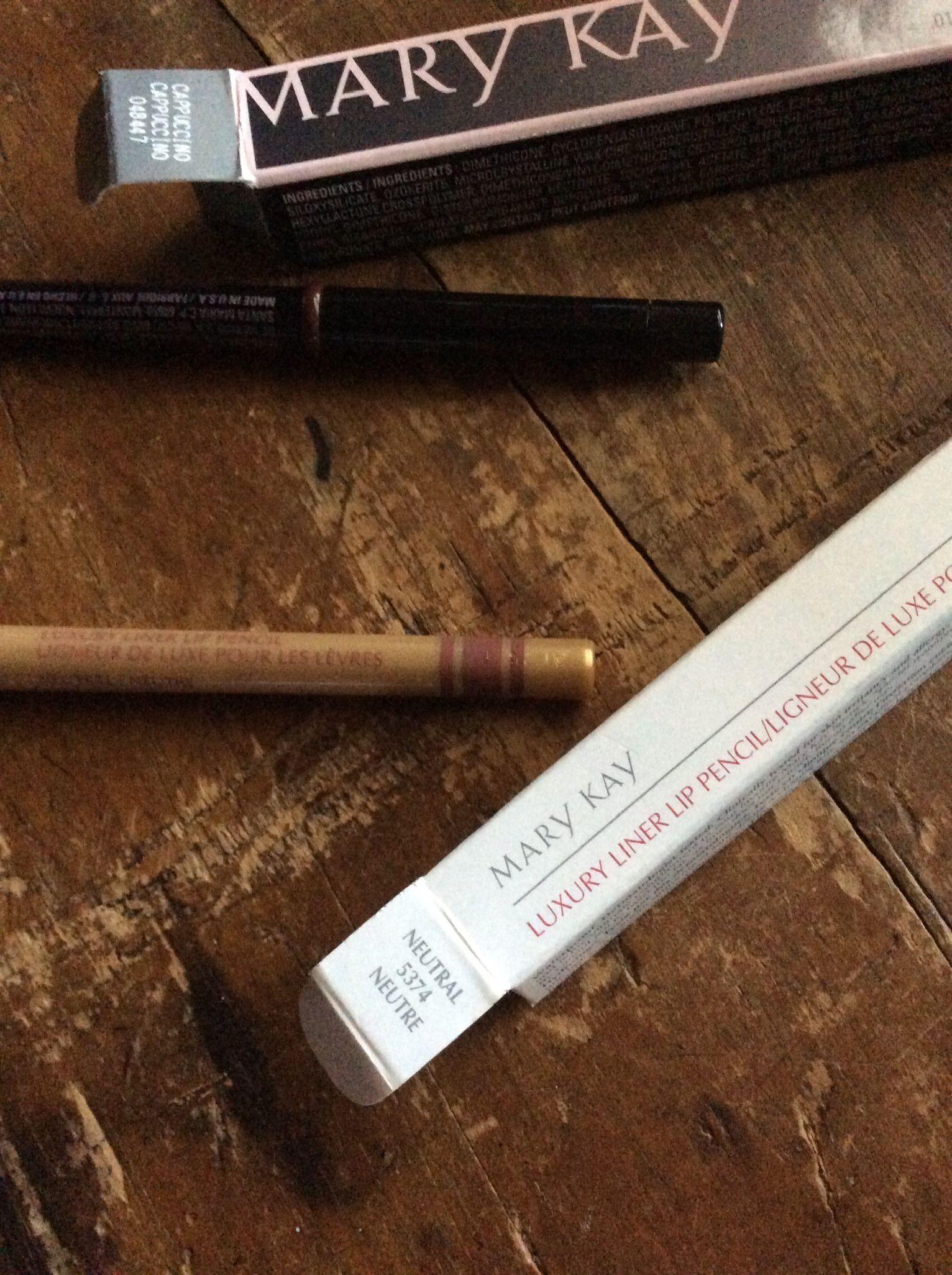 Mark Kay Lip Liners Each/Cappuccino & Neutral Colors