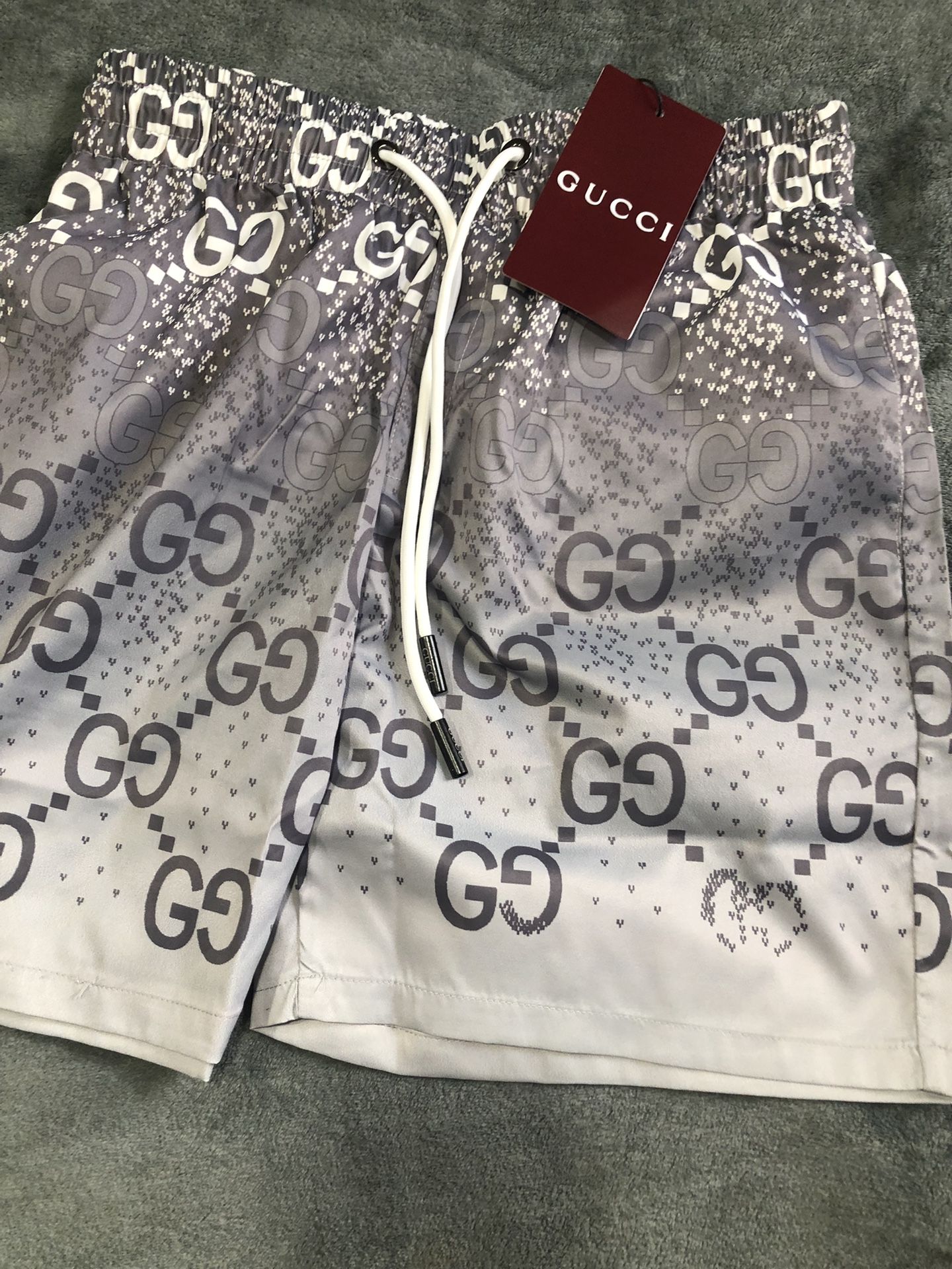 Grey Shorts. S,m,l,xl