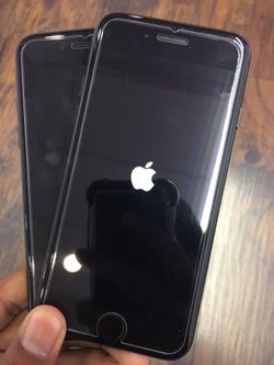 iPhone 7 unlocked free tempered glass and charger