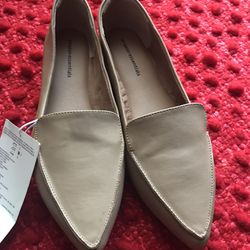 Brand New Amazon Essentials Flat Shoes For Women Size 8
