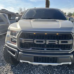 Ford F150 Raptor 