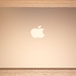 Starlight MacBook Air 