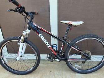 Giant Revel 2 and 3 bicycles
