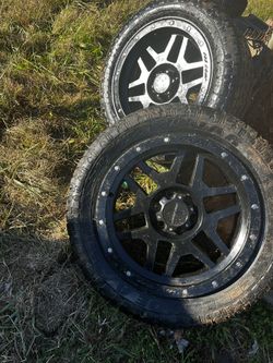 2 Pro Comp 6 Lug Rims