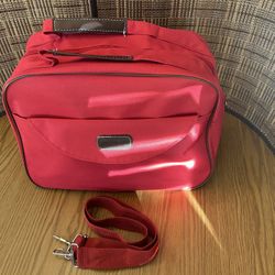 Small Red Carryall