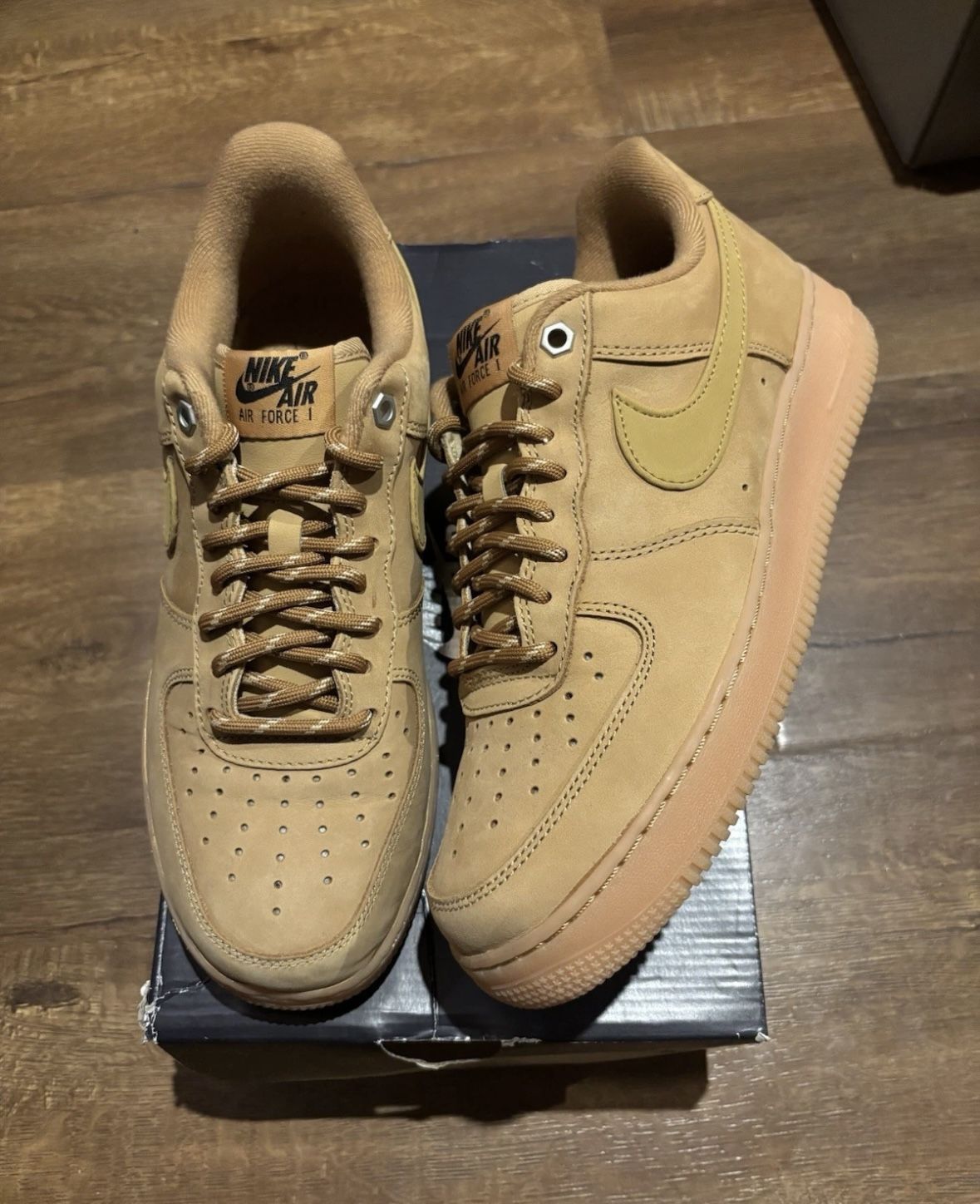 Nike Air Force 1 Size 8 Wheat