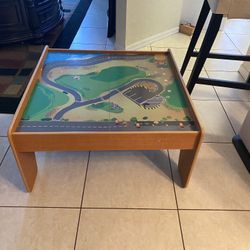 FREE Thomas And Friends Kids Kraft Double Sided Wooden Table 