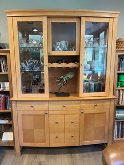 Wood China Cabinet Hutch with Glass Doors