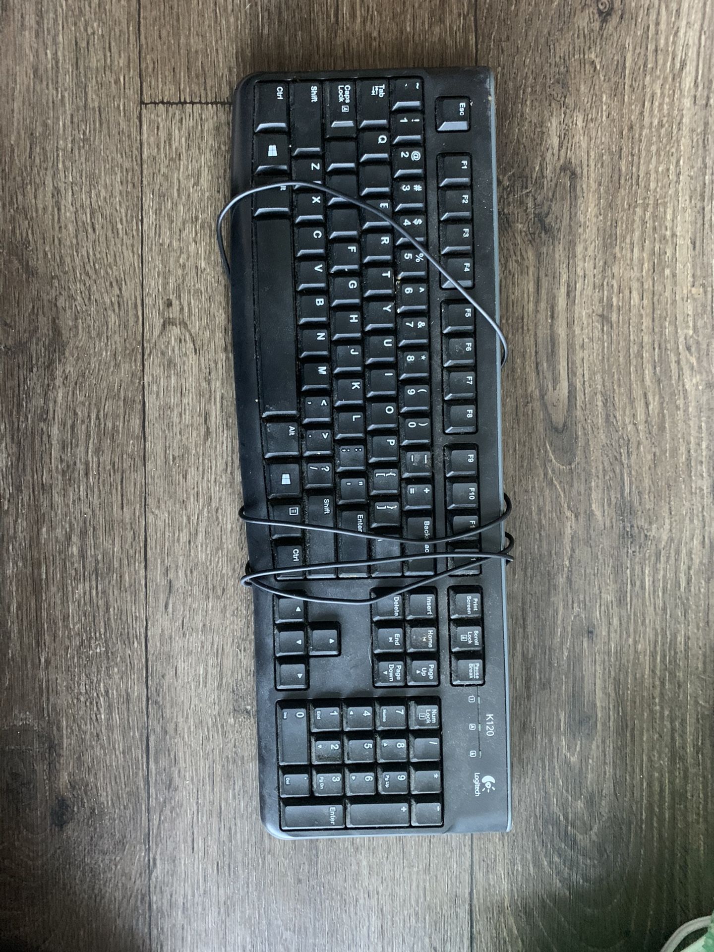Logitech keyboard for computers or tablet
