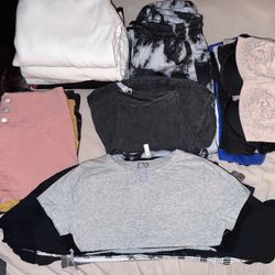 Girls Clothing Bundle (Size Medium)