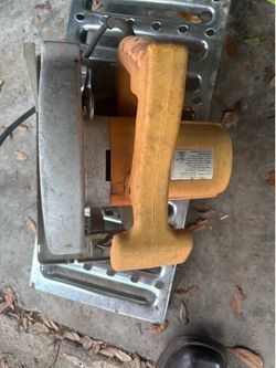 Chicago electric hand power saw