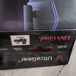 LG OLED 45Inch Gaming monitor