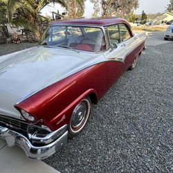 1956 Ford Fairlane