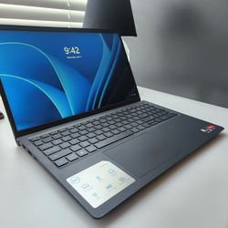 15" DELL TOUCH SCREEN LAPTOP 