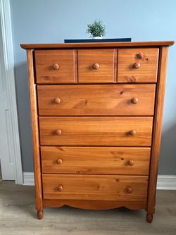 Full size wood bed and dresser