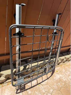 Thule roof rack and bars