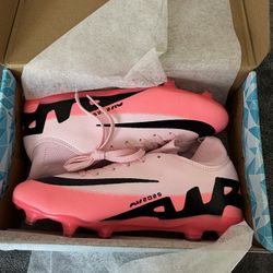 Nike women’s soccer cleats