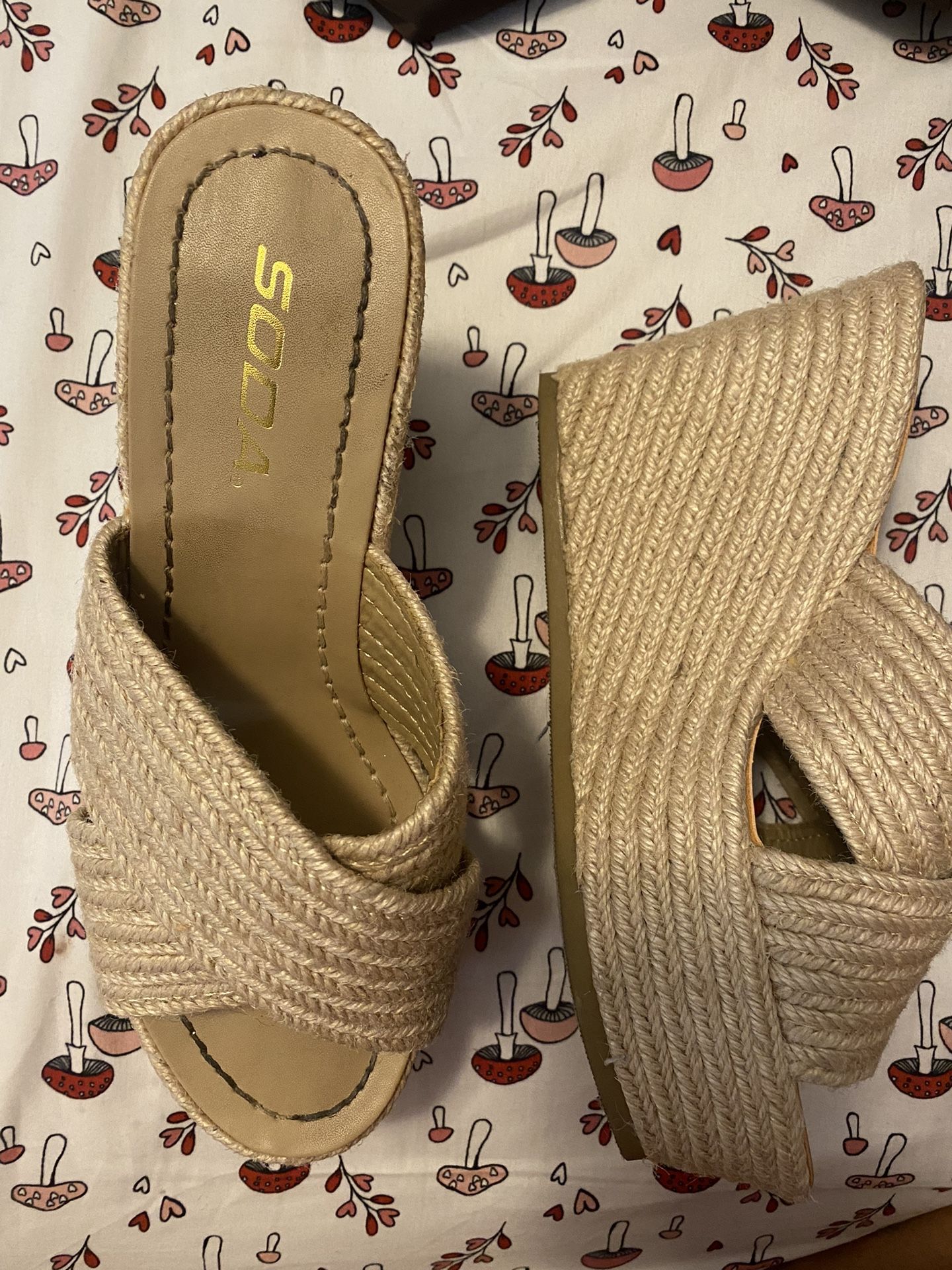 Women’s Wedge Heel Sandals Size 6.5
