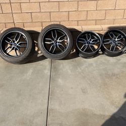 Set Of Rims 5 Lug 