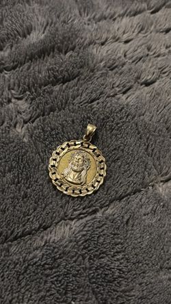 Jesus head pendant