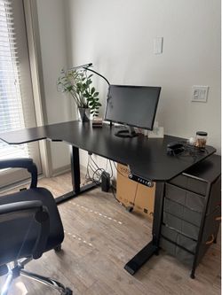 Standing desk