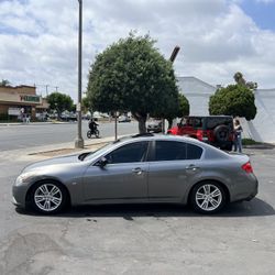 Infiniti Q40