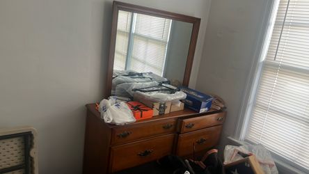 6 draw dresser