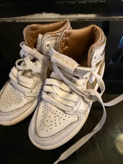 Nike shoes