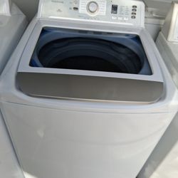 Insignia Washer Electric Dryer 