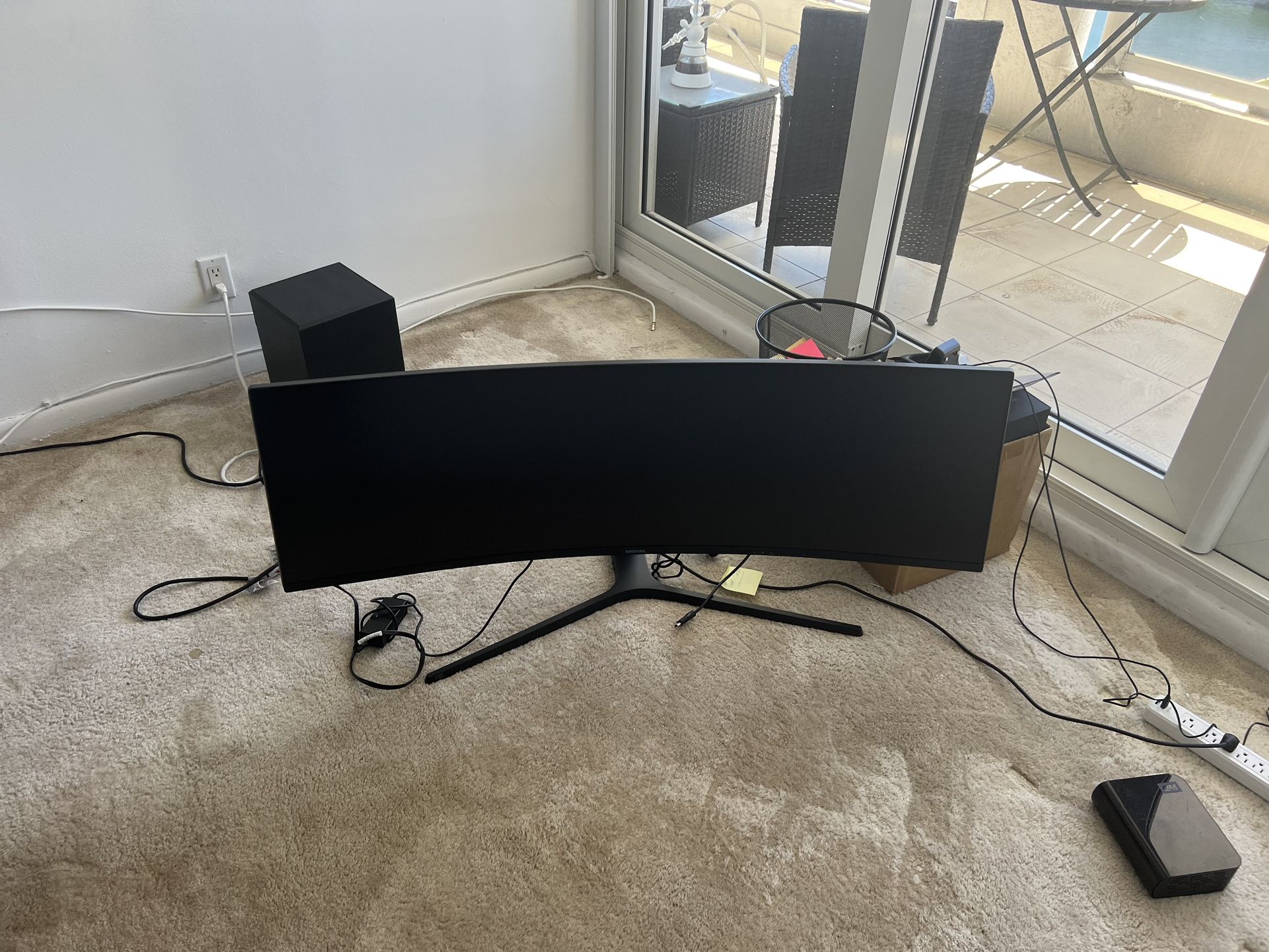 SAMSUNG 49Inch Odyssey G9 Series DQHD 1000R Curved Gaming Monitor for Sale in Hollywood, FL