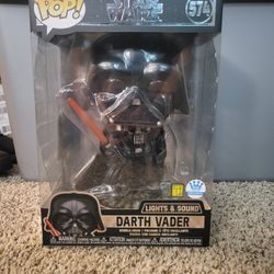 Funko POP! Star Wars - 10" Jumbo Darth Vader Lights and Sound
