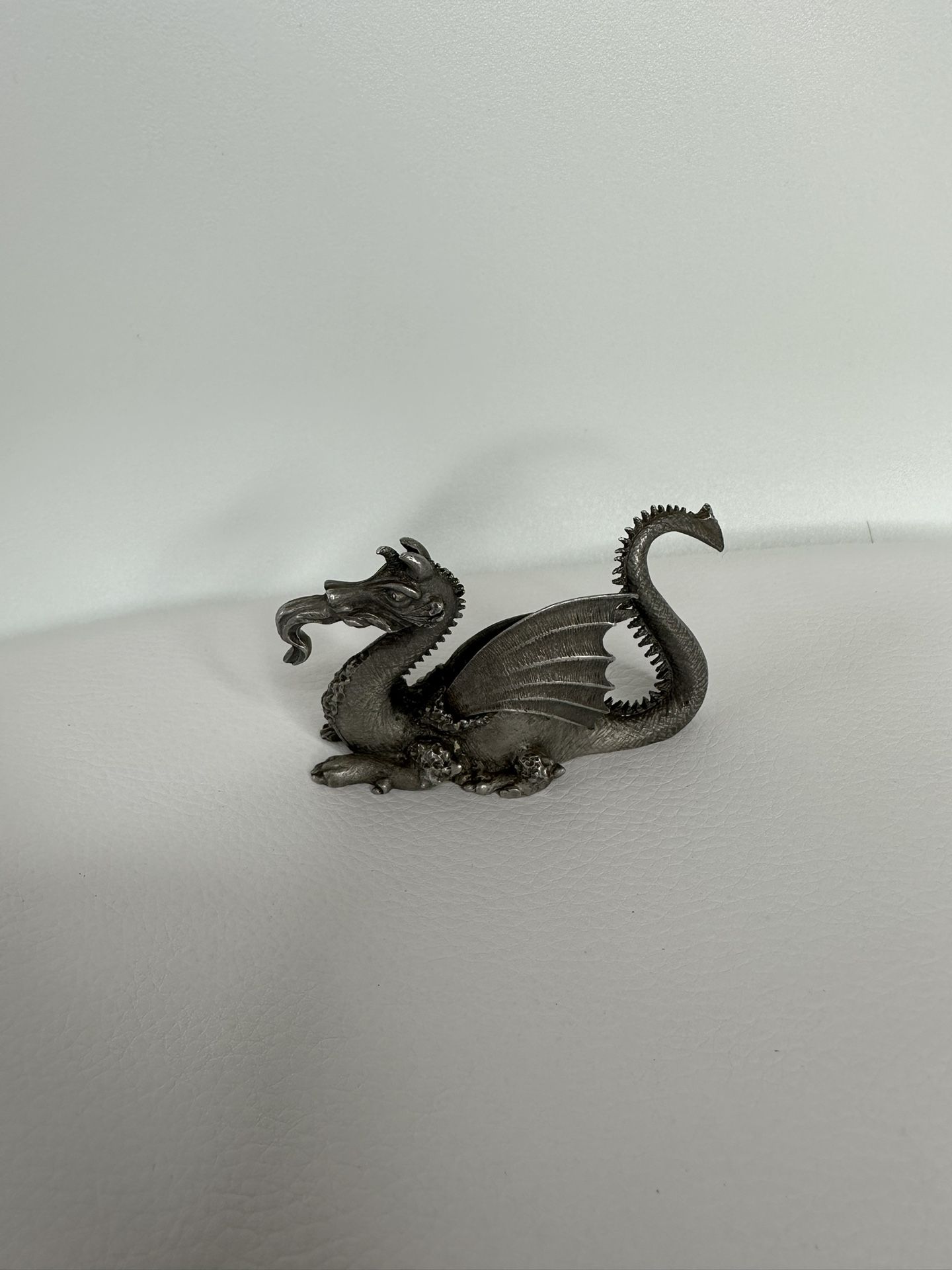 1980 Long-tongued Pewter Dragon Statue by Spoontiques No: PP508 3.5"W x 1.75"H